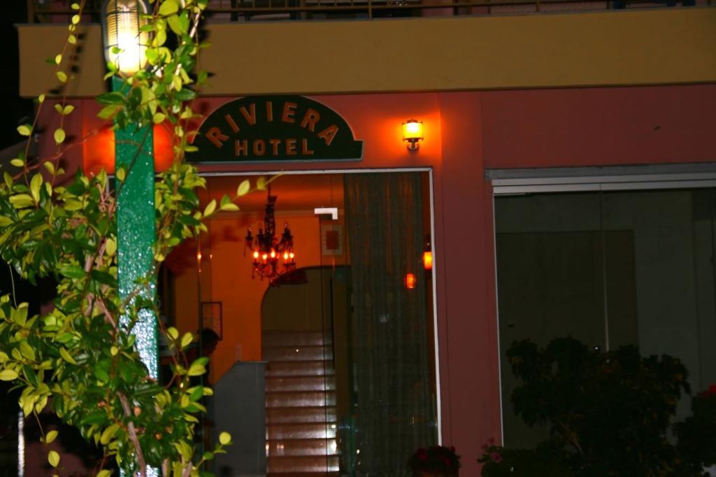 Riviera Hotel Poros  Exteriör bild